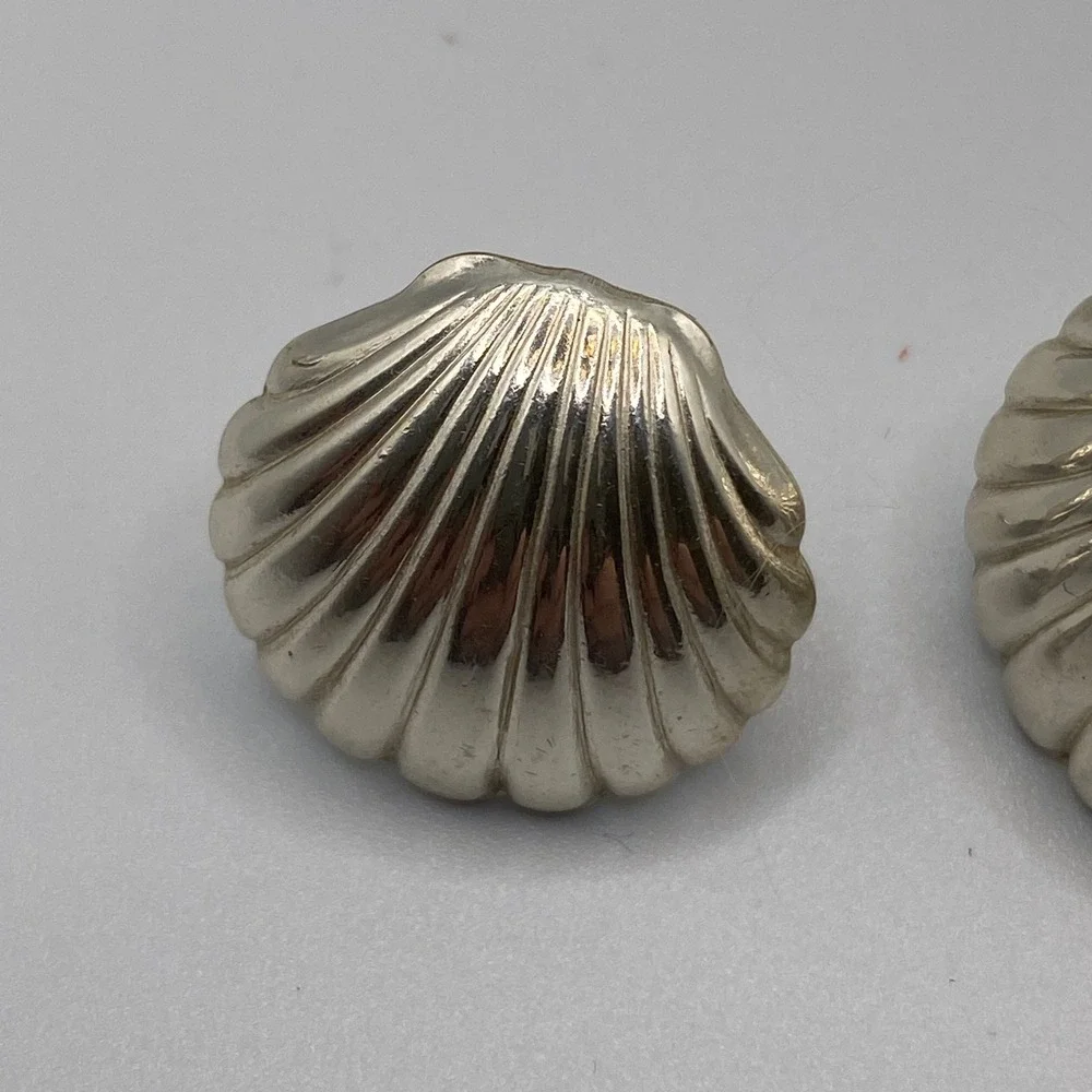 Vintage Silver Tone Earring Lot 3 Pairs Pierced Studs Shell Fan Art Deco Square‎